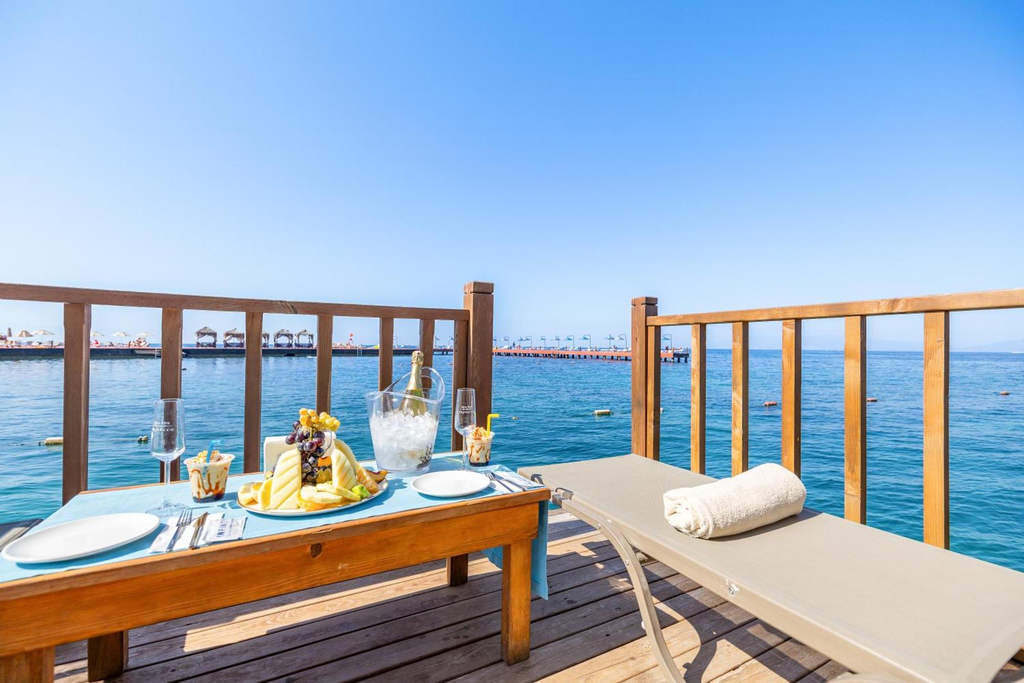 Infinity By Yelken Aquapark&Resorts Kusadası Esterno foto
